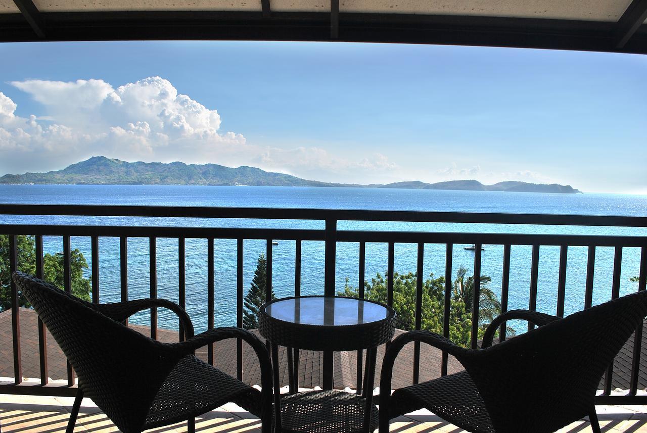 Altamare Dive And Leisure Resort Anilao Mabini  Exteriör bild